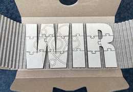 WIR Puzzle, Lasercut und Graviert